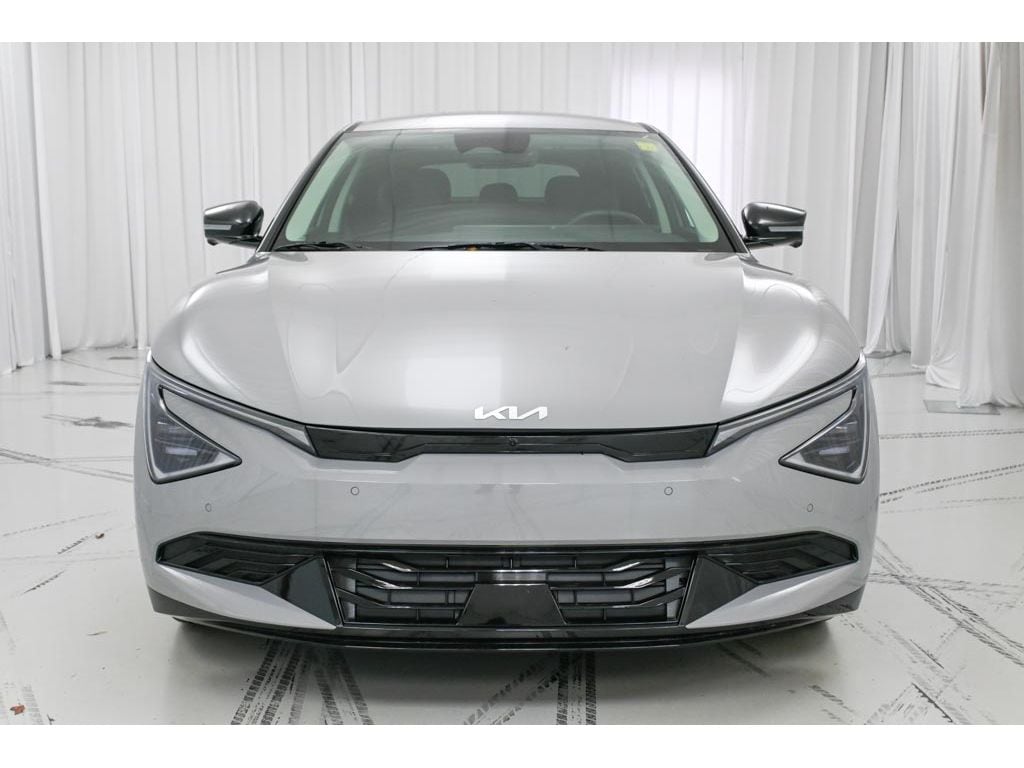 New 2025 Kia EV6 Wind SUV