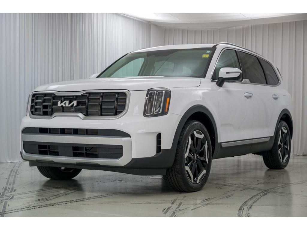 2025 Kia Telluride S photo 4