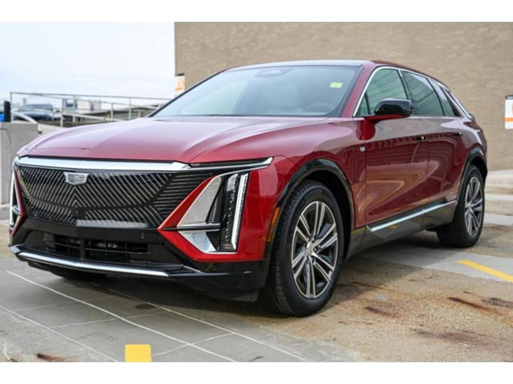 New 2026 CADILLAC LYRIQ Luxury SUV