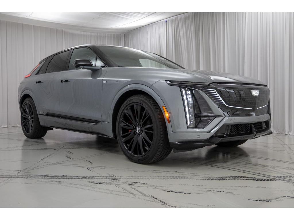 2026 Cadillac Lyriq photo 2
