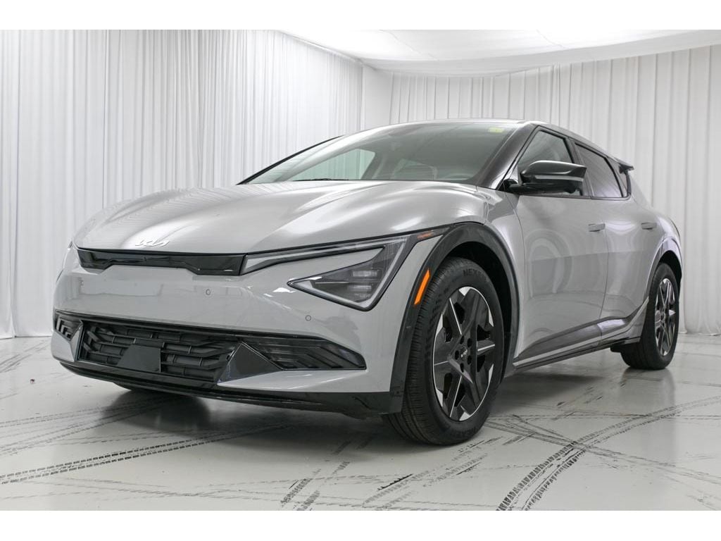 New 2025 Kia EV6 Wind SUV