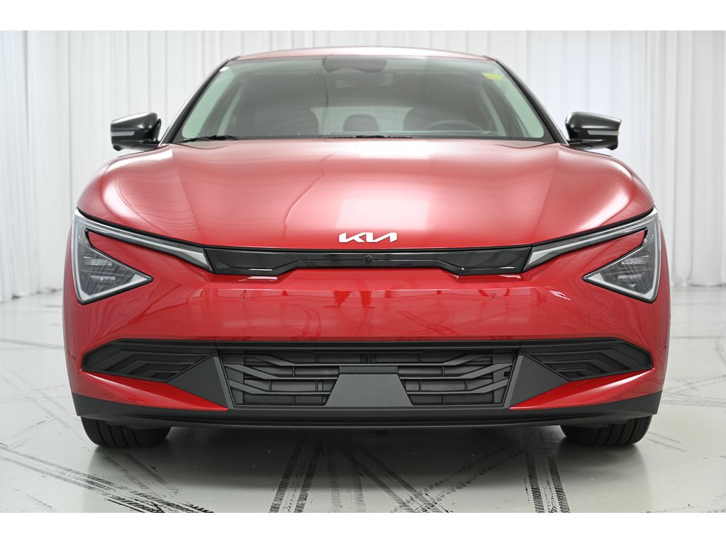 2025 Kia EV6 Light photo 3