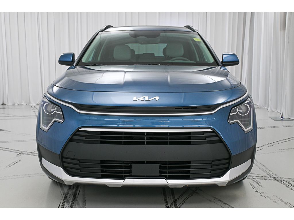 2025 Kia Niro EX photo 3