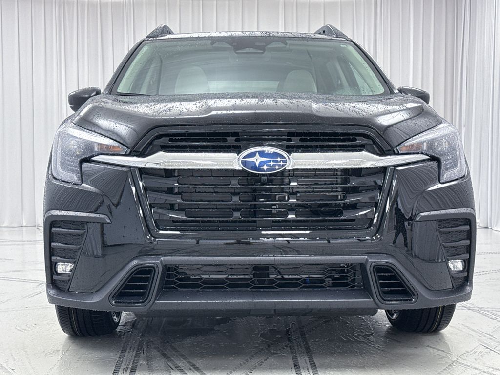 2025 Subaru Ascent Limited photo 3