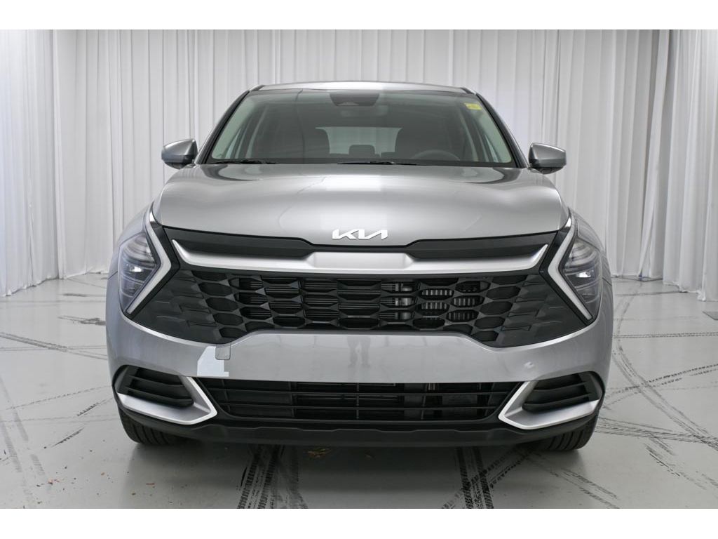 2025 Kia Sportage Hybrid LX photo 3