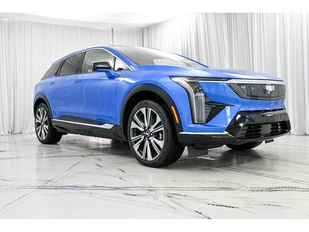 New 2026 CADILLAC OPTIQ Premium Luxury SUV