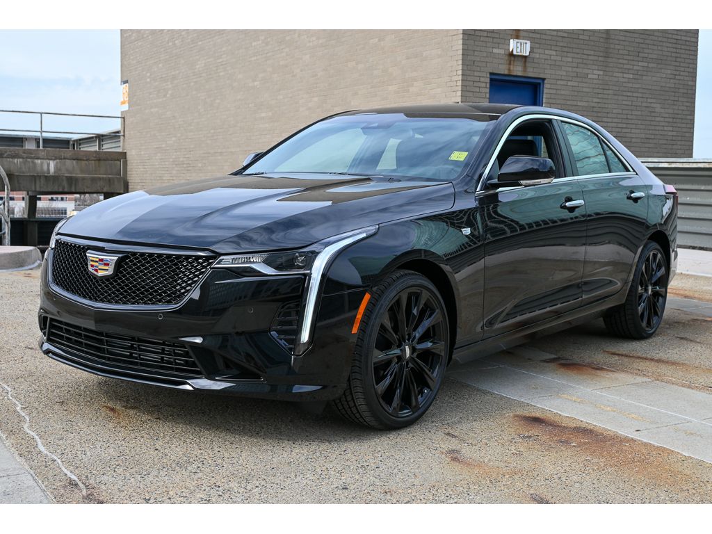 2025 Cadillac CT4 Premium Luxury photo 4