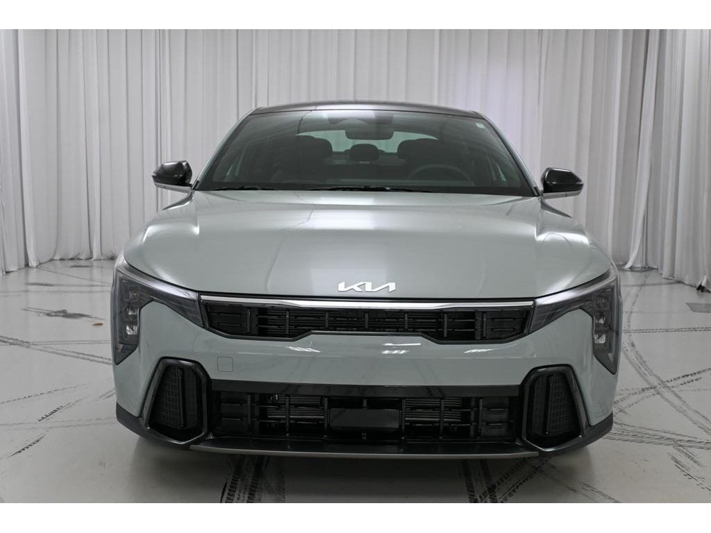 New 2025 Kia K4 GT-Line Sedan