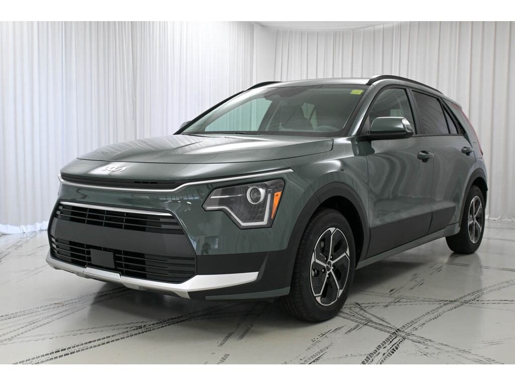 New 2026 Kia Niro EX SUV