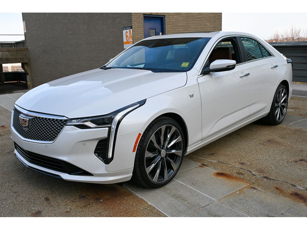 2025 Cadillac CT4 Premium Luxury photo 4