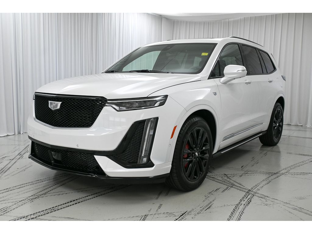 2025 Cadillac XT6 Sport photo 4