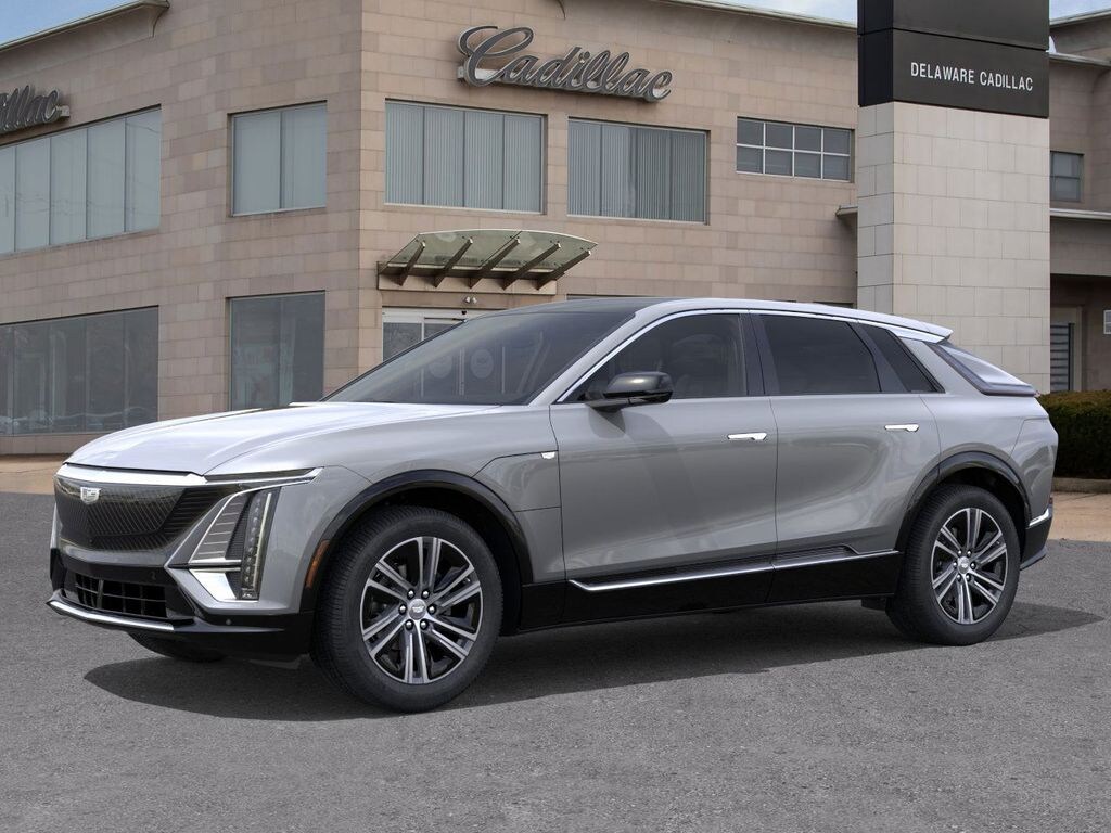 New 2026 CADILLAC LYRIQ Luxury SUV