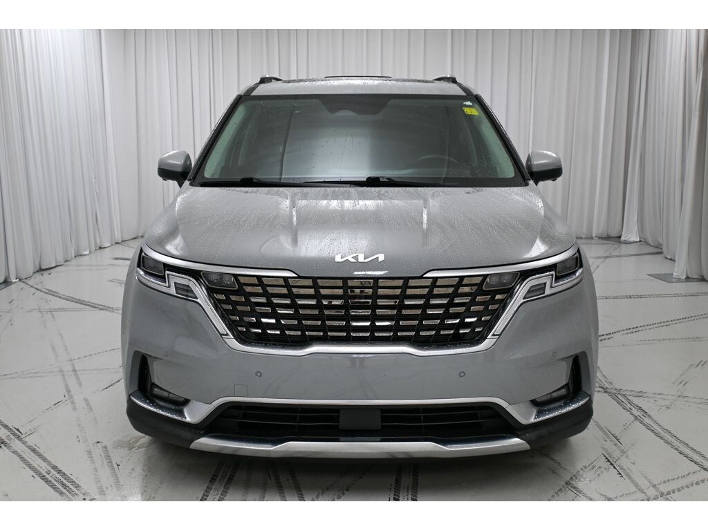 Used 2022 Kia Carnival SX Prestige MPV