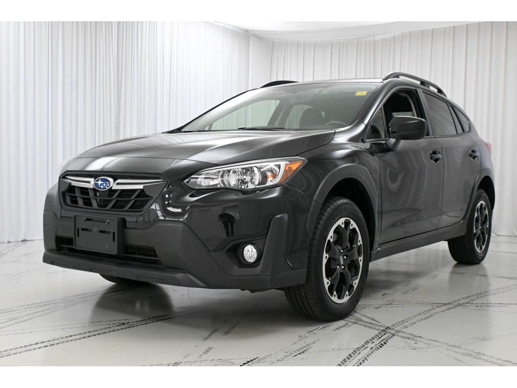 2022 Subaru Crosstrek Premium photo 2