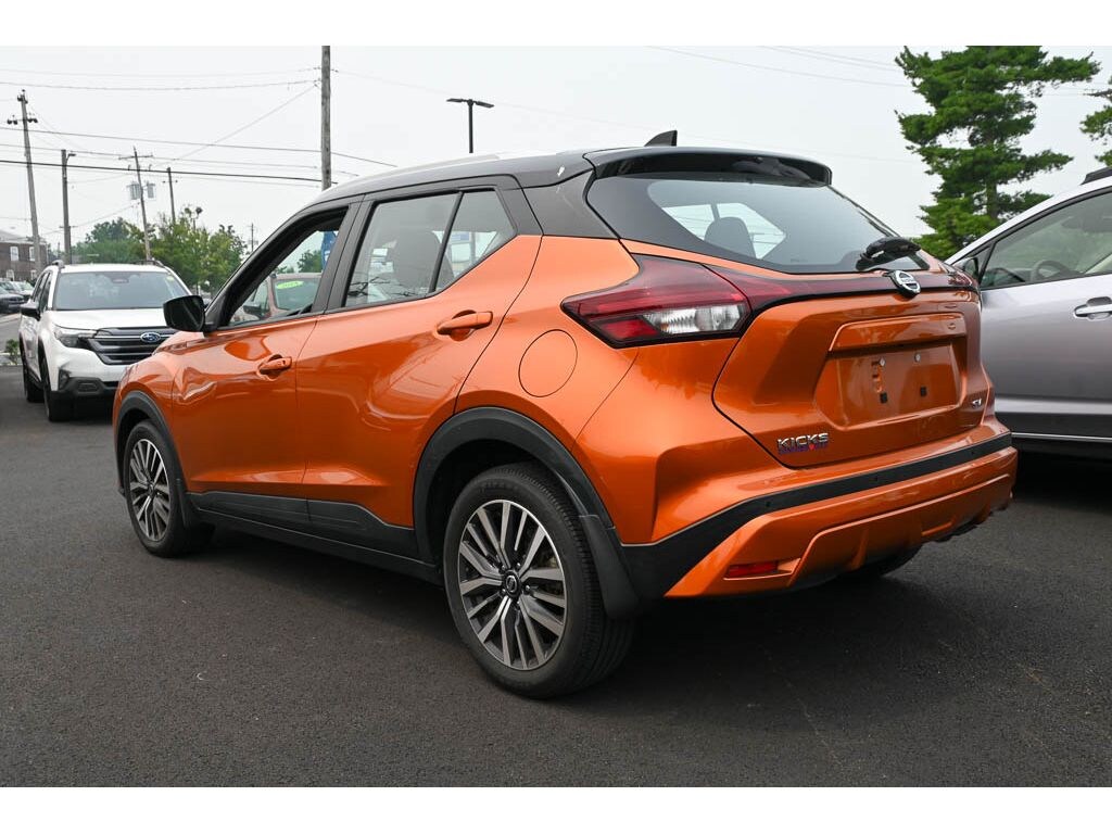 Used 2021 Nissan Kicks SV SUV