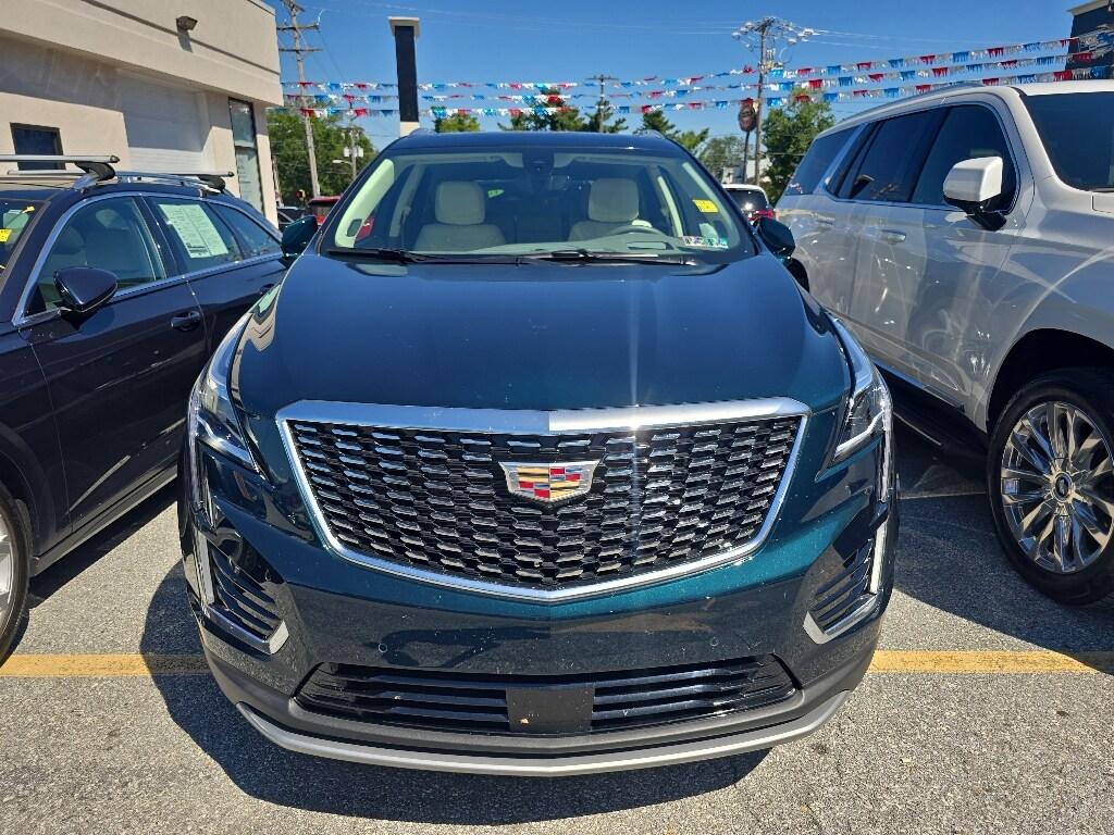 Used 2025 CADILLAC XT5 Premium Luxury SUV