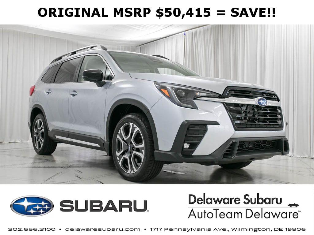 2025 Subaru Ascent Limited's photo