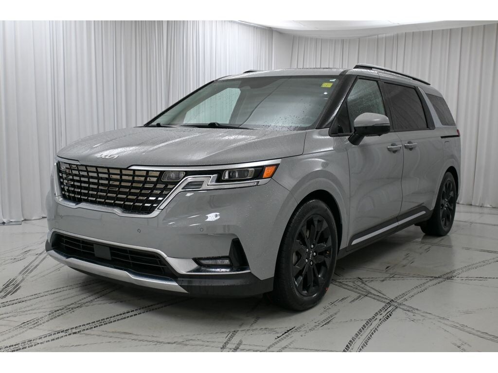 Used 2022 Kia Carnival SX Prestige MPV