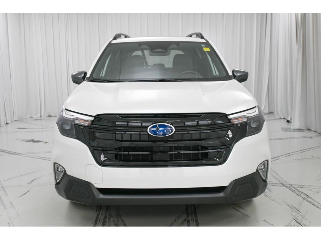 2025 Subaru Forester Premium Base photo 3