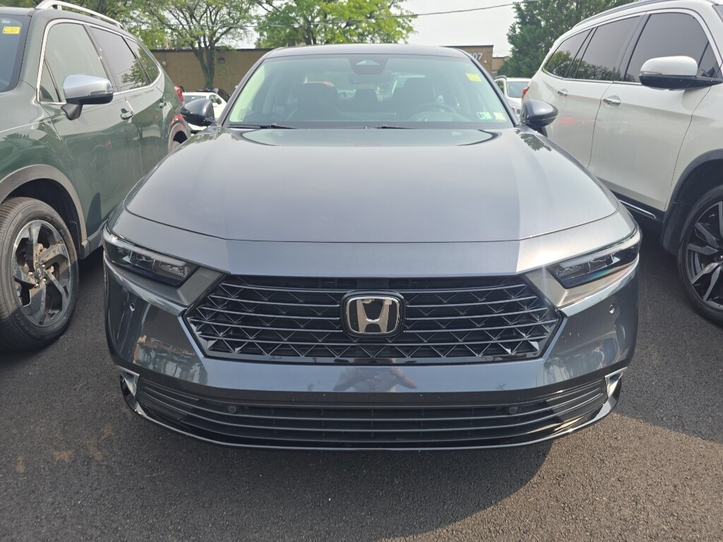 Used 2023 Honda Accord Hybrid Touring Sedan