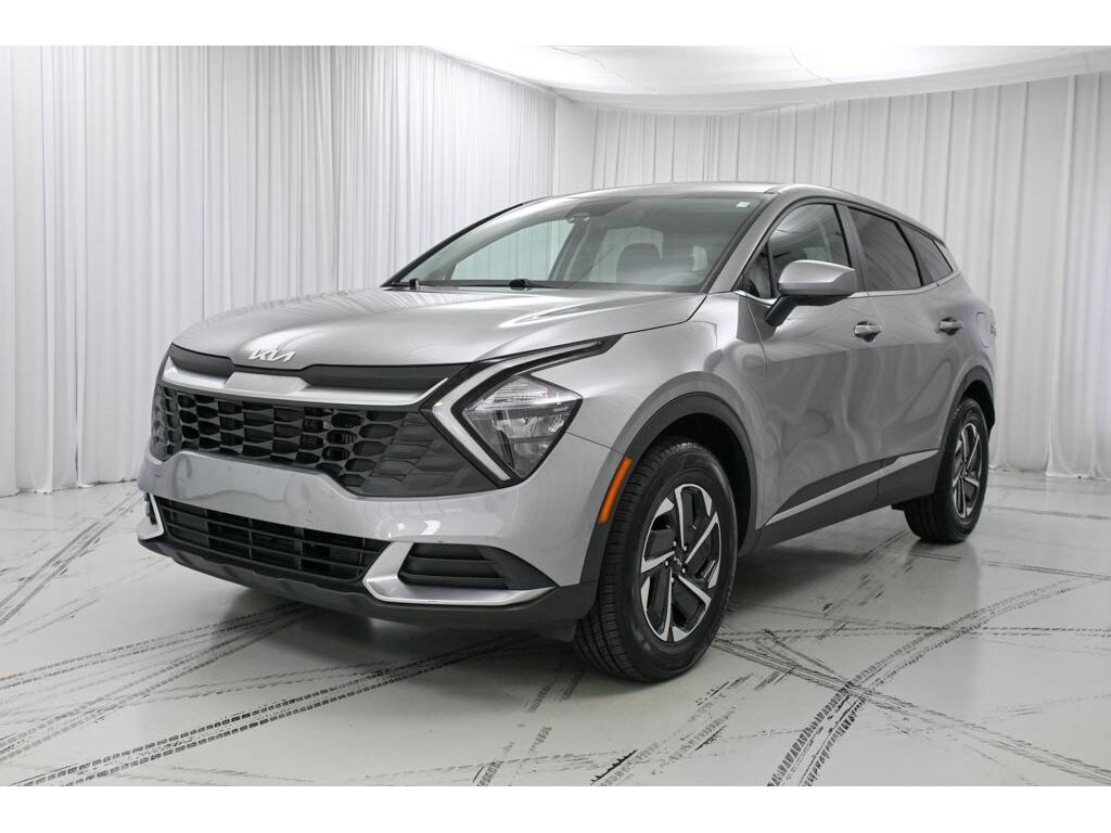 Used 2023 Kia Sportage Hybrid LX SUV