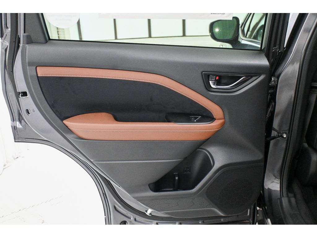 2026 Subaru Forester Touring - Photo 11