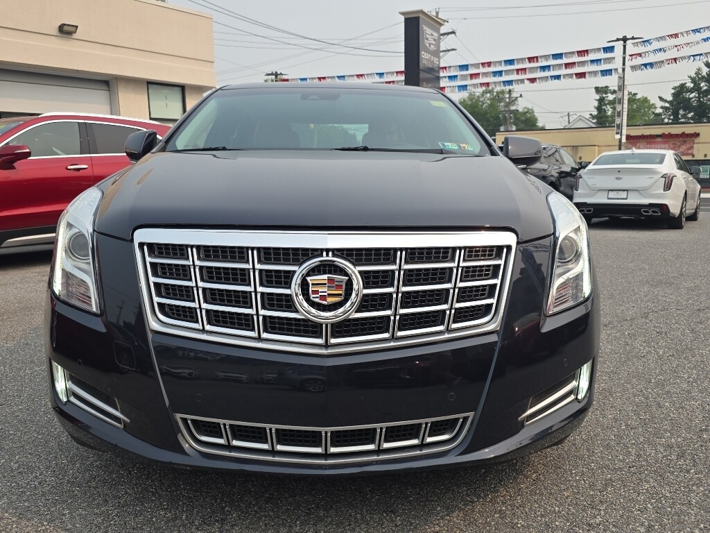Used 2013 CADILLAC XTS Luxury Sedan