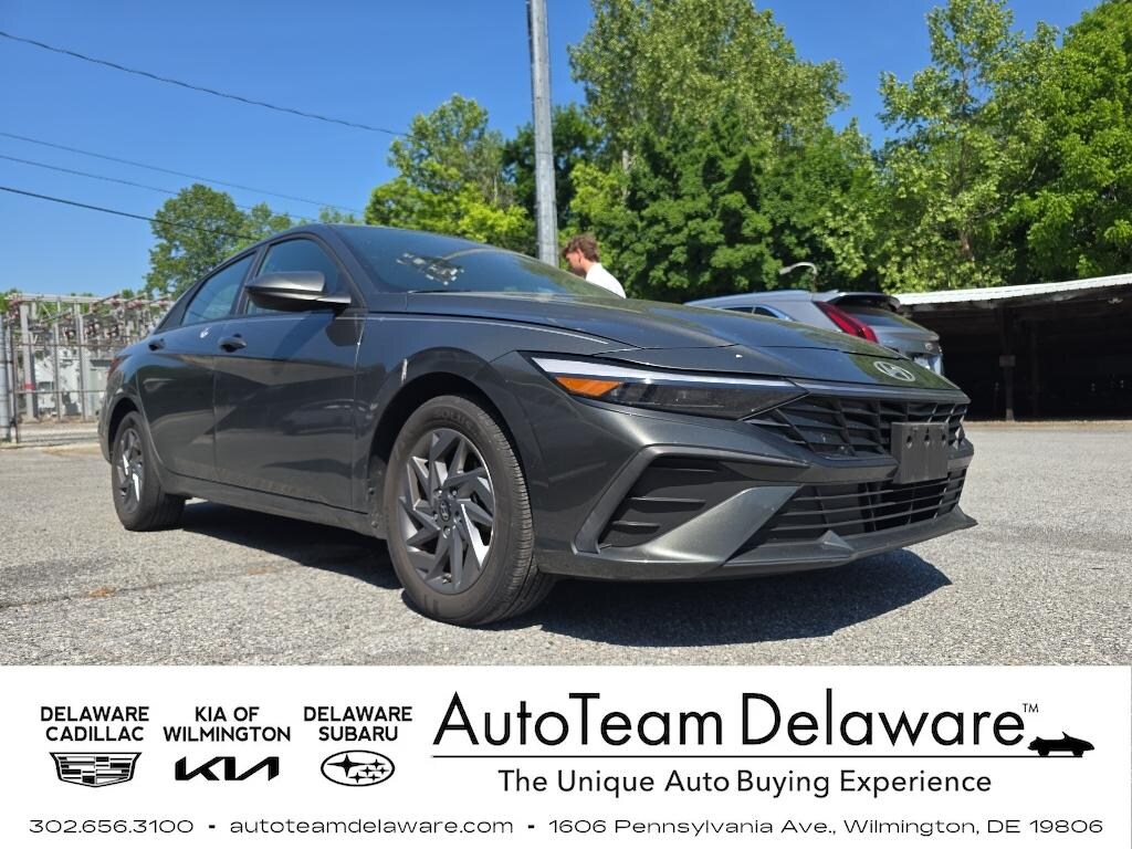 Used 2024 Hyundai Elantra Hybrid Blue Sedan