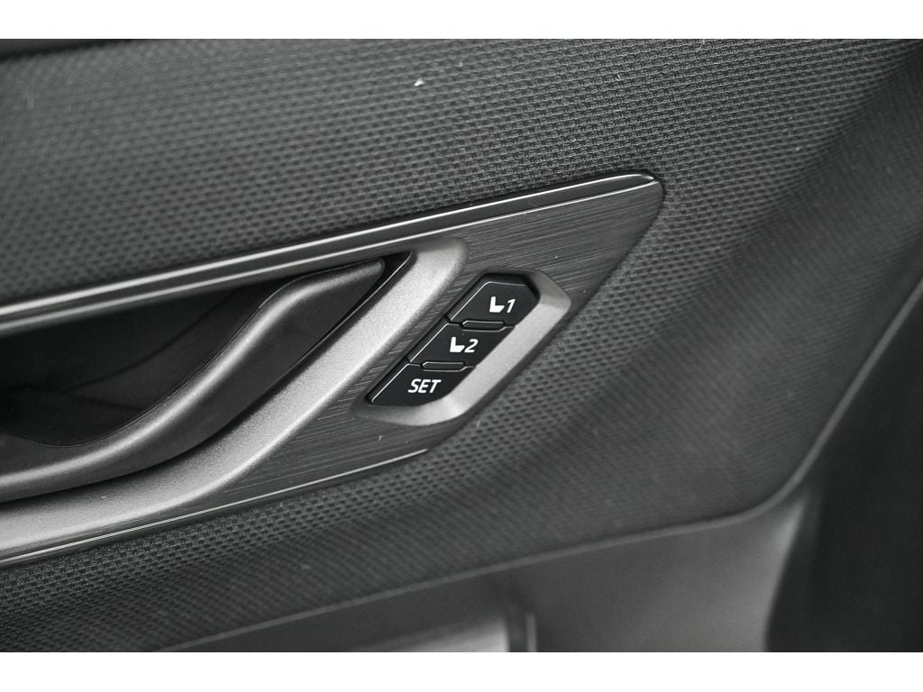 2026 Subaru Outback Limited XT - Photo 19