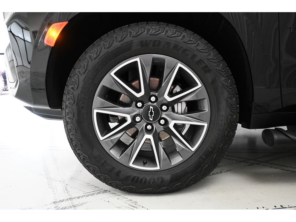 2024 Chevrolet Tahoe Z71 - Photo 24