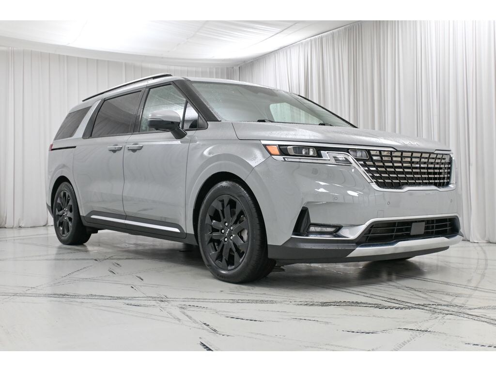 Used 2022 Kia Carnival SX Prestige MPV