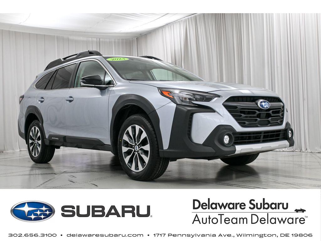 2023 Subaru Outback Limited's photo