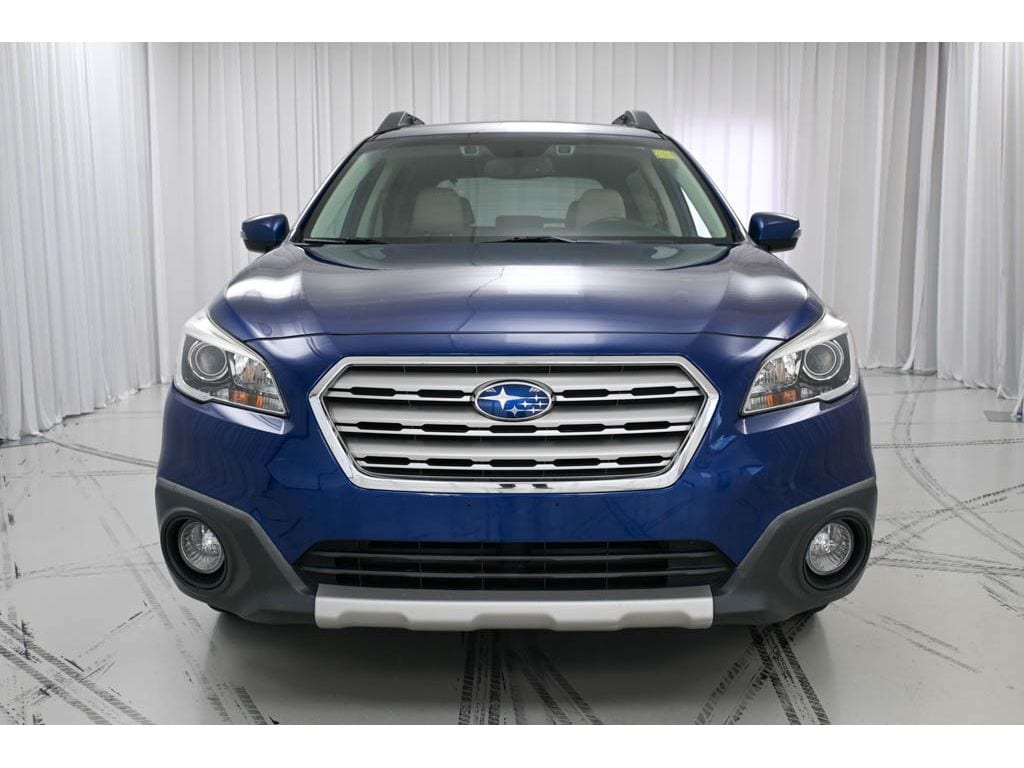 Used 2016 Subaru Outback 3.6R Limited w/ Moonroof + Keyless Access + Nav + EyeSight SUV