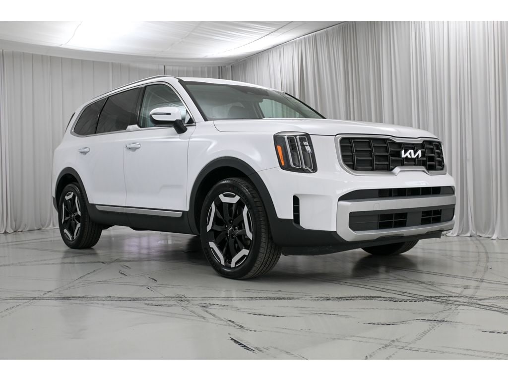 Used 2024 Kia Telluride S SUV