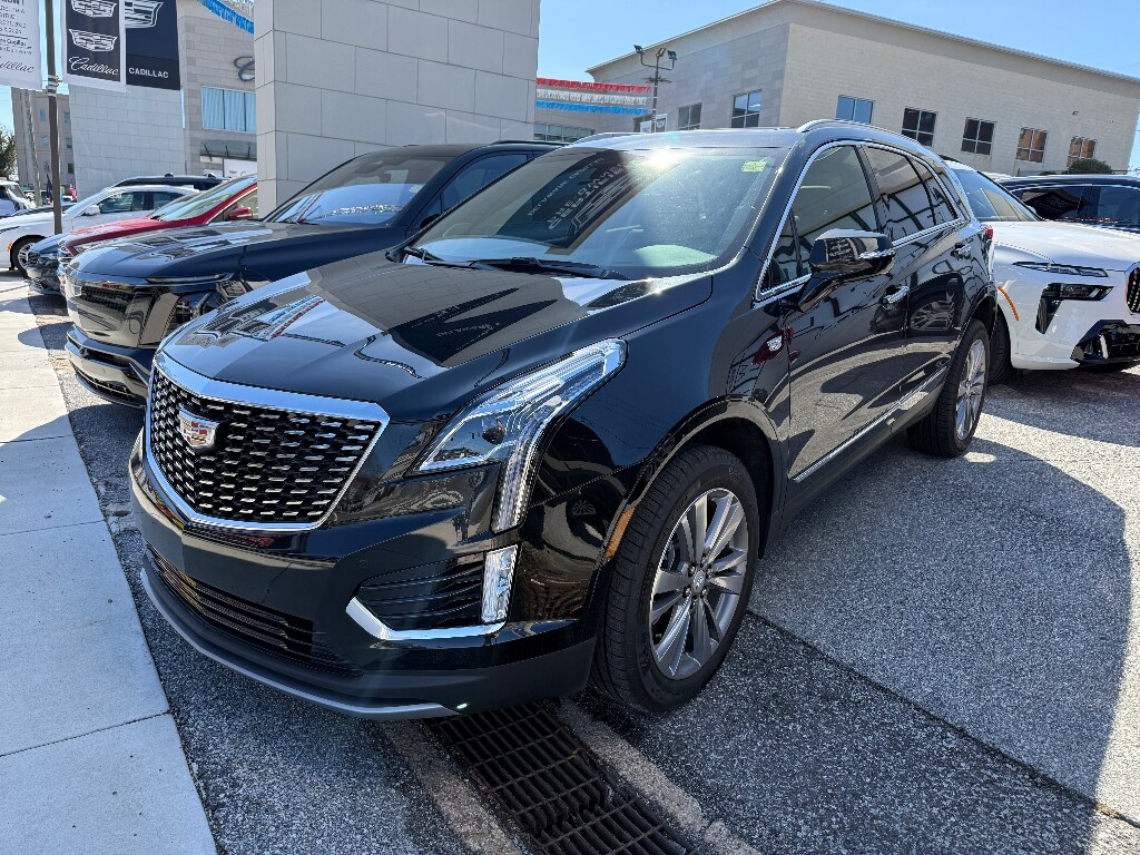 Used 2025 CADILLAC XT5 Premium Luxury SUV