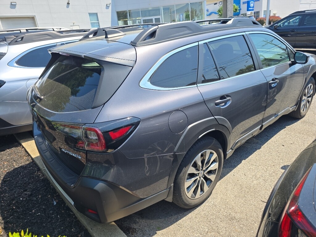Used 2024 Subaru Outback Limited SUV