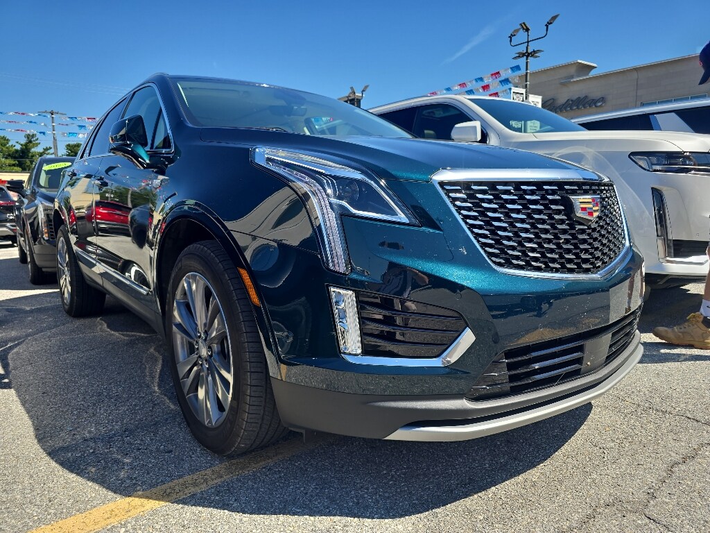 Used 2025 CADILLAC XT5 Premium Luxury SUV