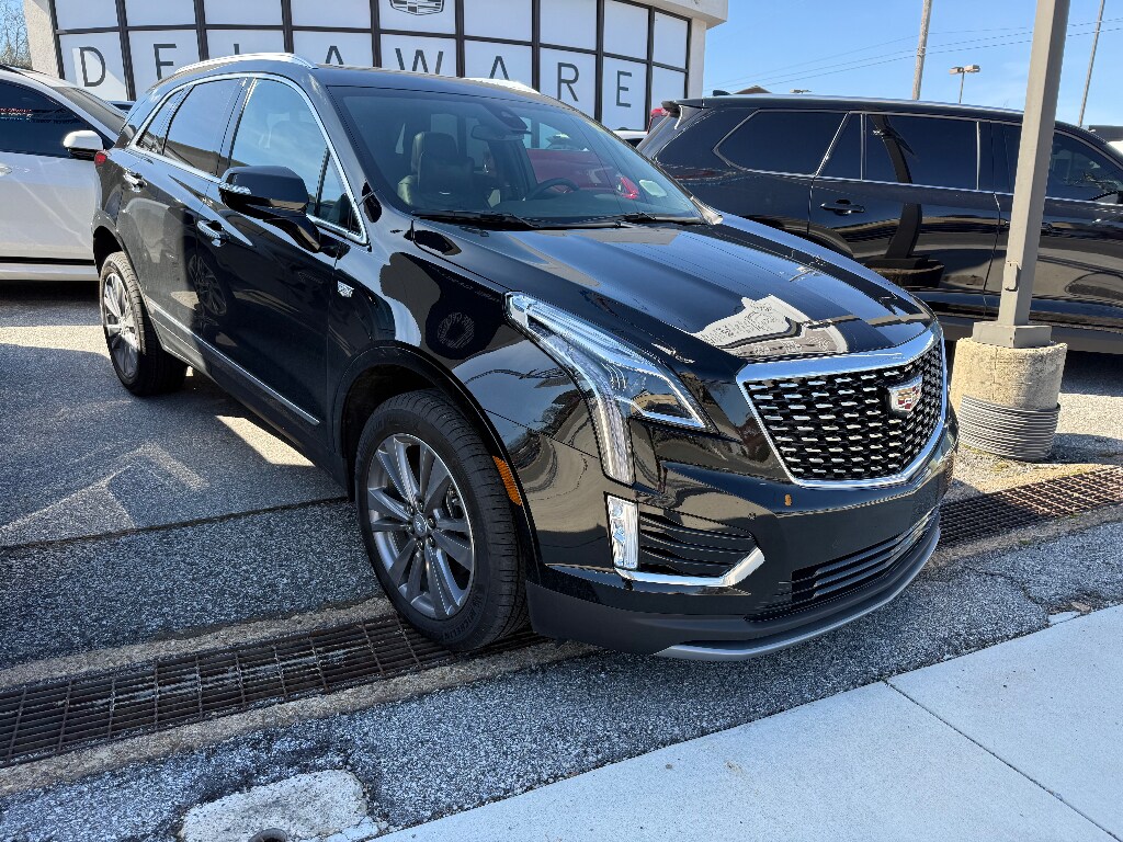 Used 2025 CADILLAC XT5 Premium Luxury SUV