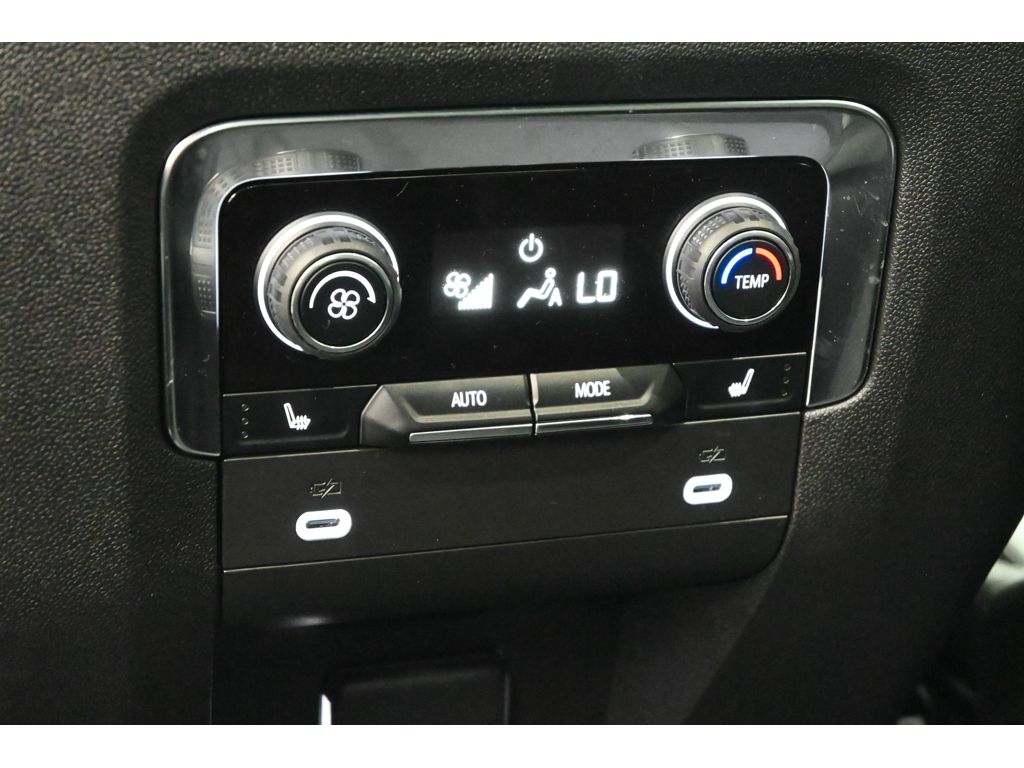 2024 Chevrolet Tahoe Z71 - Photo 30