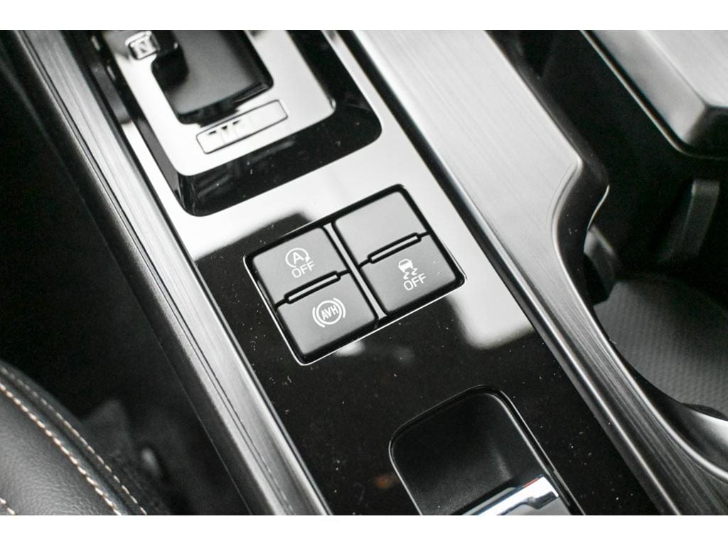 2026 Subaru Outback Limited - Photo 27