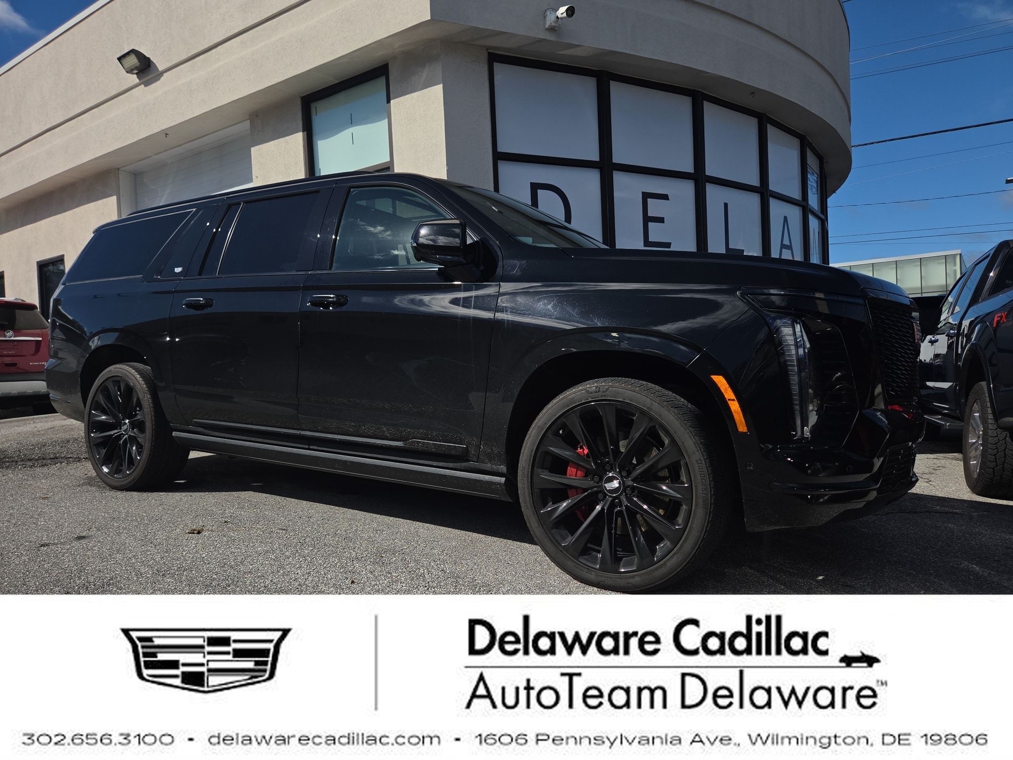 2025 Cadillac Escalade ESV
