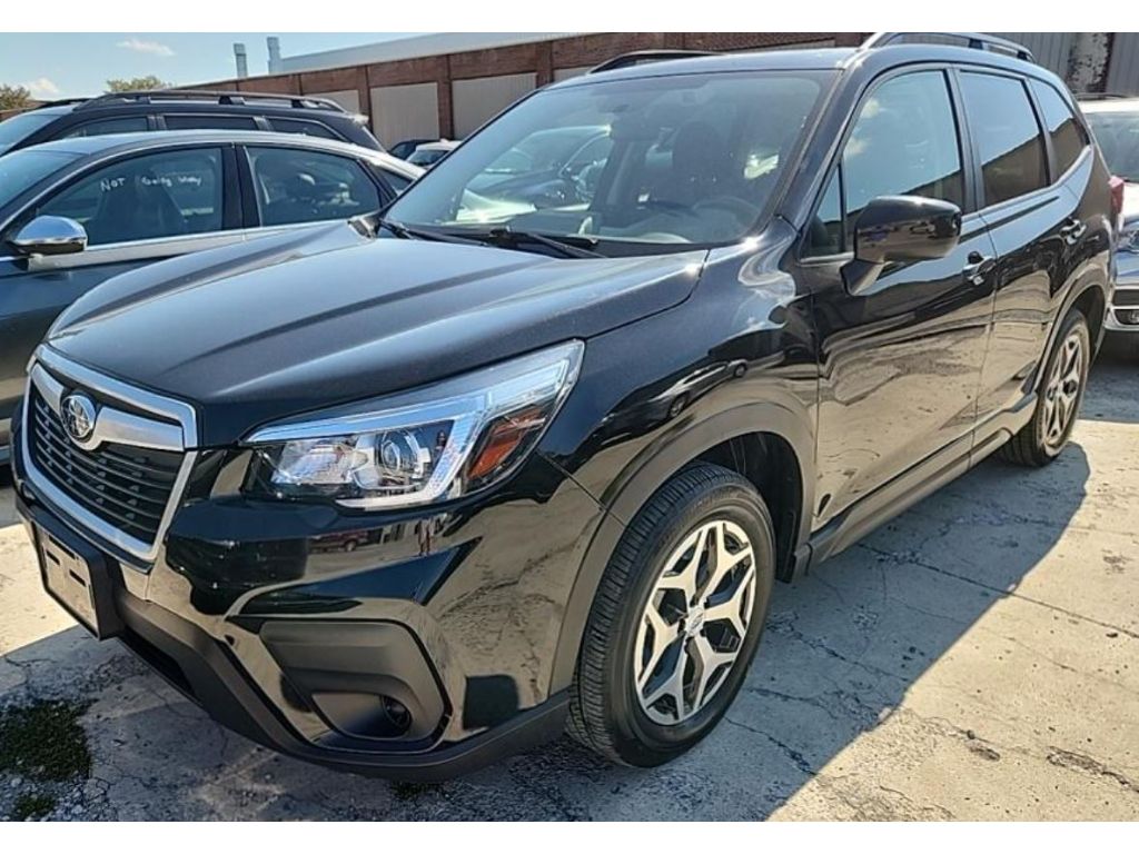 2020 Subaru Forester Premium photo 2