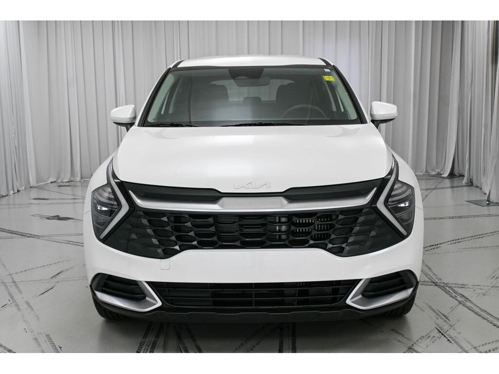 Used 2025 Kia Sportage Hybrid LX SUV