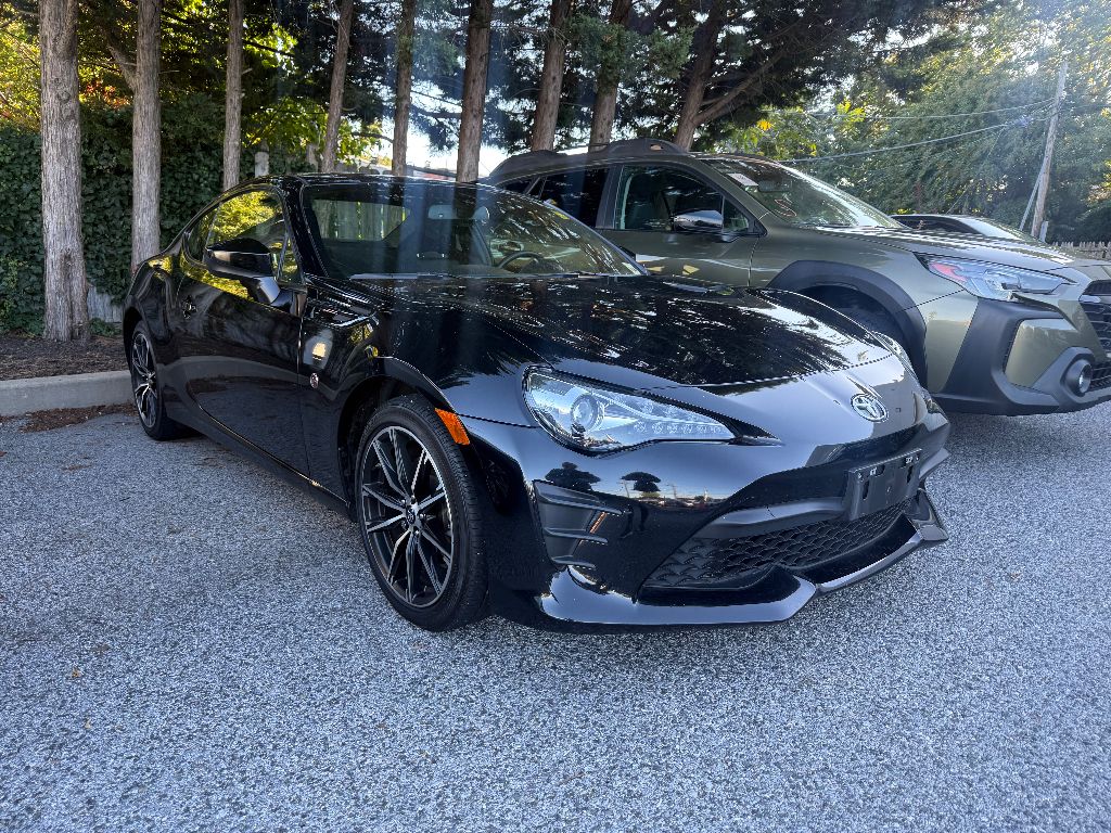 2020 Toyota GR86 Base photo 2