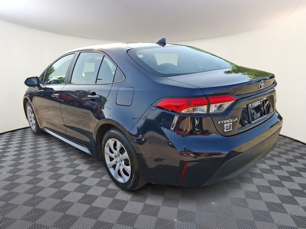 Used 2024 Toyota Corolla LE