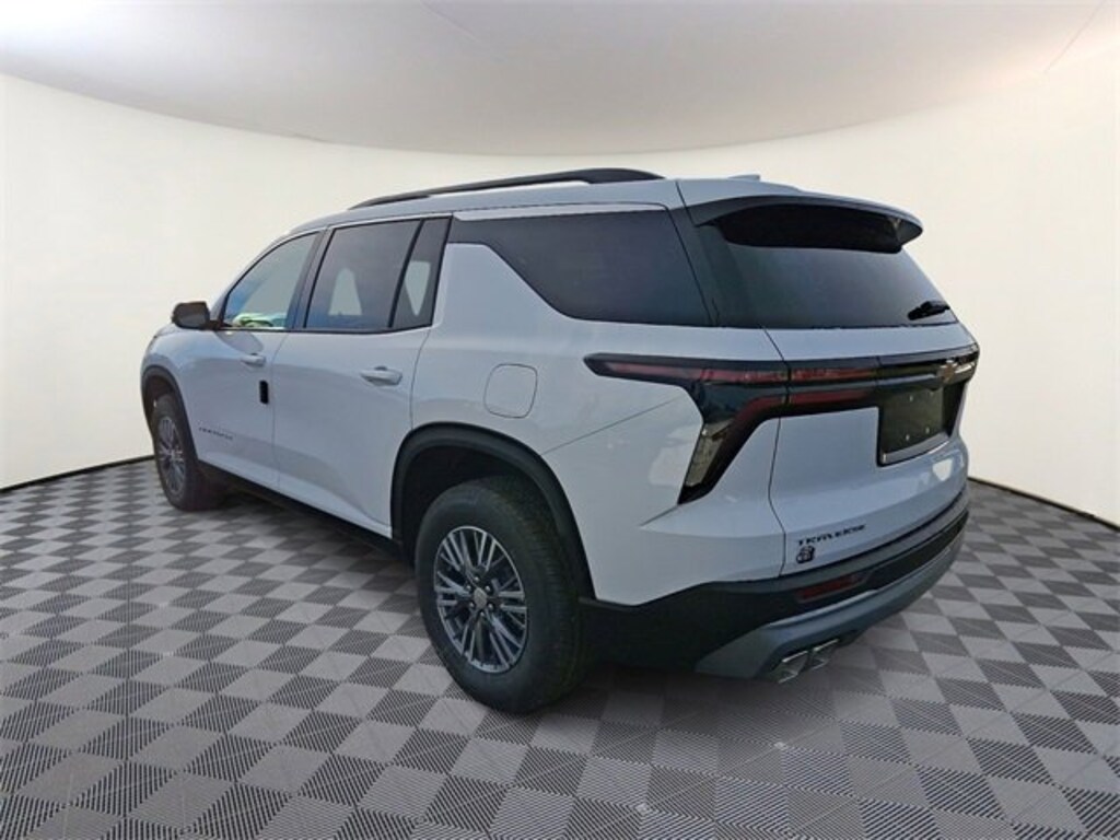 New 2026 Chevrolet Traverse LT SUV