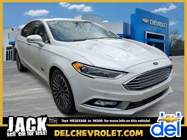 2017 Ford Fusion Energi Titanium's photo