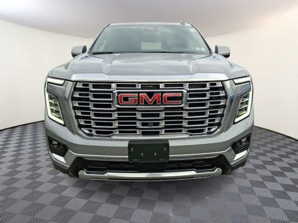 Used 2025 GMC Yukon XL Denali SUV