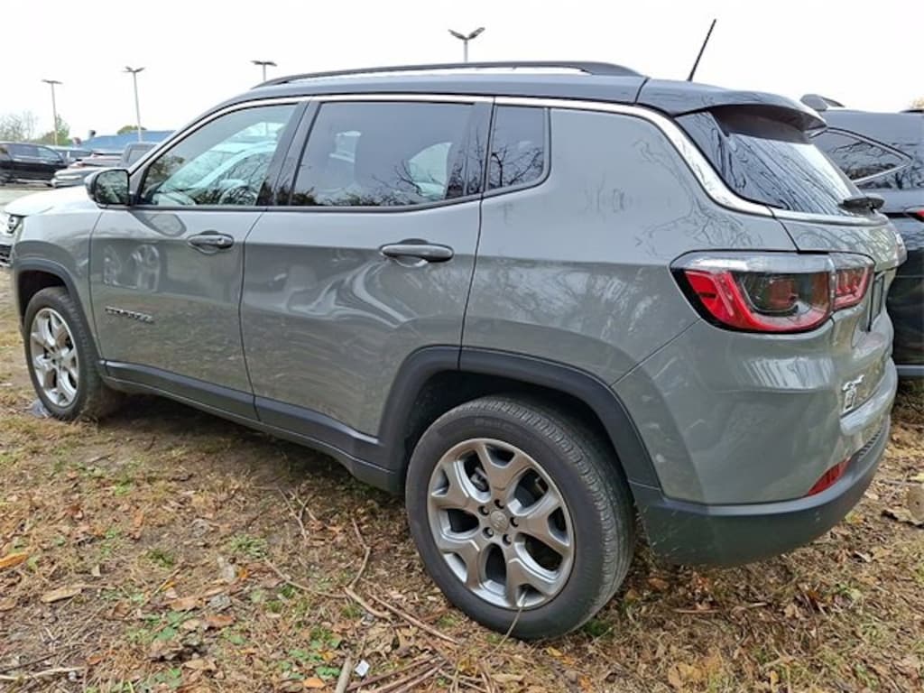 Used 2022 Jeep Compass Limited