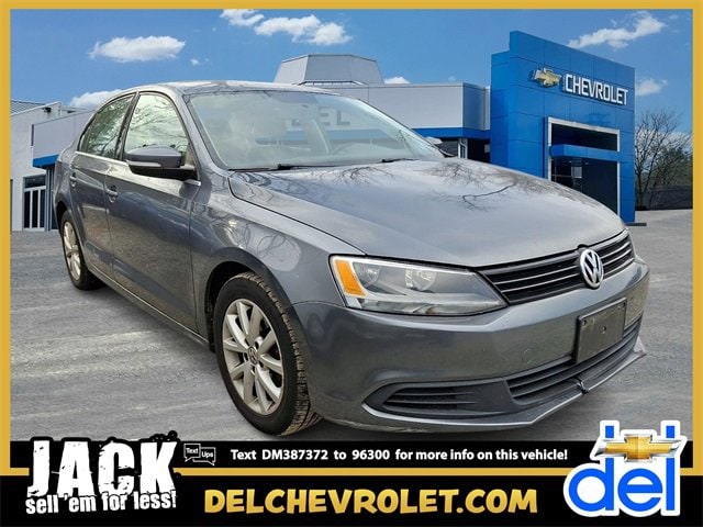 2013 Volkswagen Jetta SE's photo